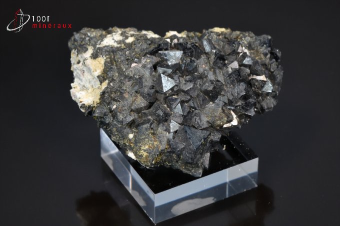 magnetite-mineraux-cristaux