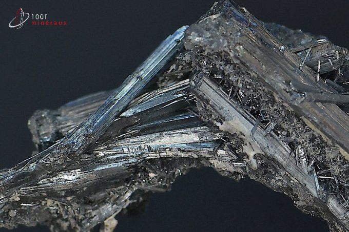 cristaux de stibnite ou stibine