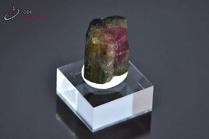 elbaite-tourmaline-mineraux-cristaux