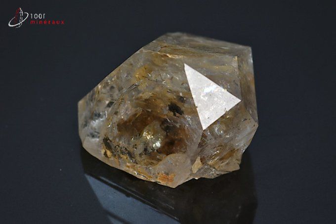 cristal de roche avec inclusions