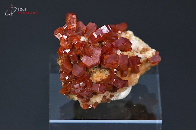 grands cristaux rouges de vanadinite