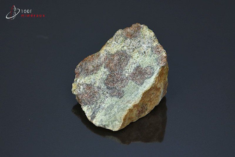 Eclogite à grenats - France - minéraux bruts 3,7 cm / 26 g / AE397