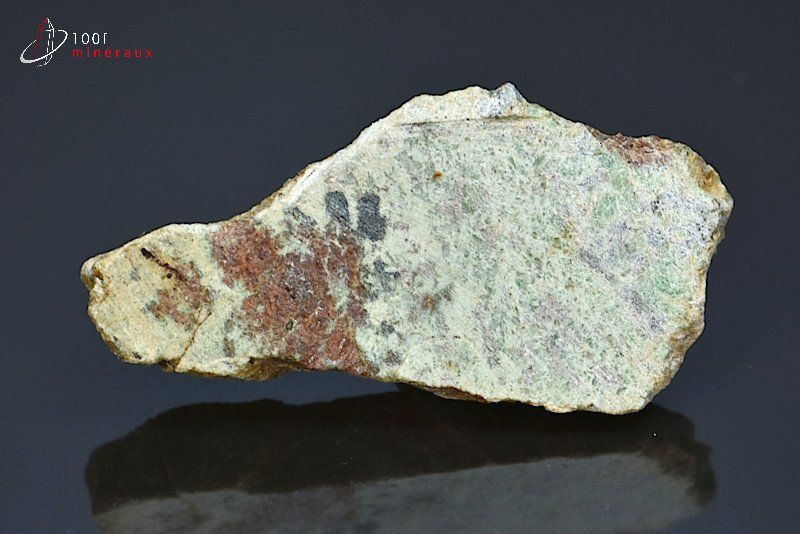 Eclogite à grenats - France - minéraux bruts 5,7 cm / 28 g / AE429