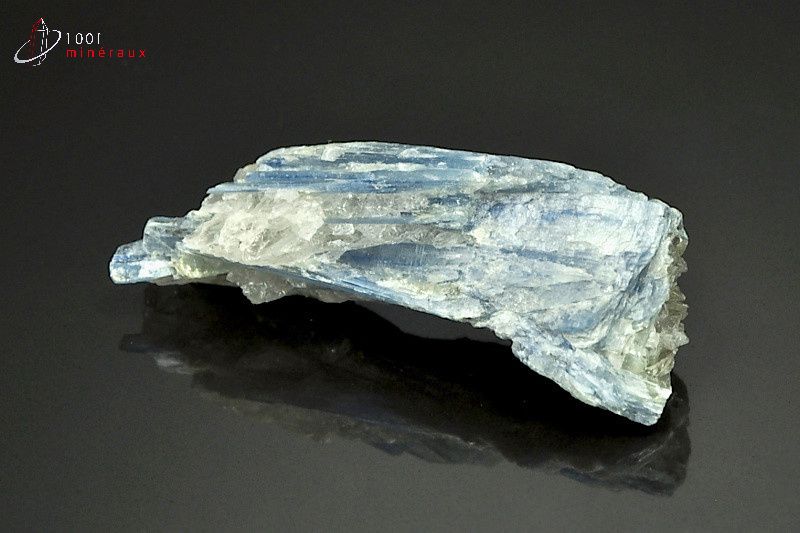 Disthène (ou Kyanite) - Brésil - minéraux à cristaux 5.9 cm / 24g / AQ874