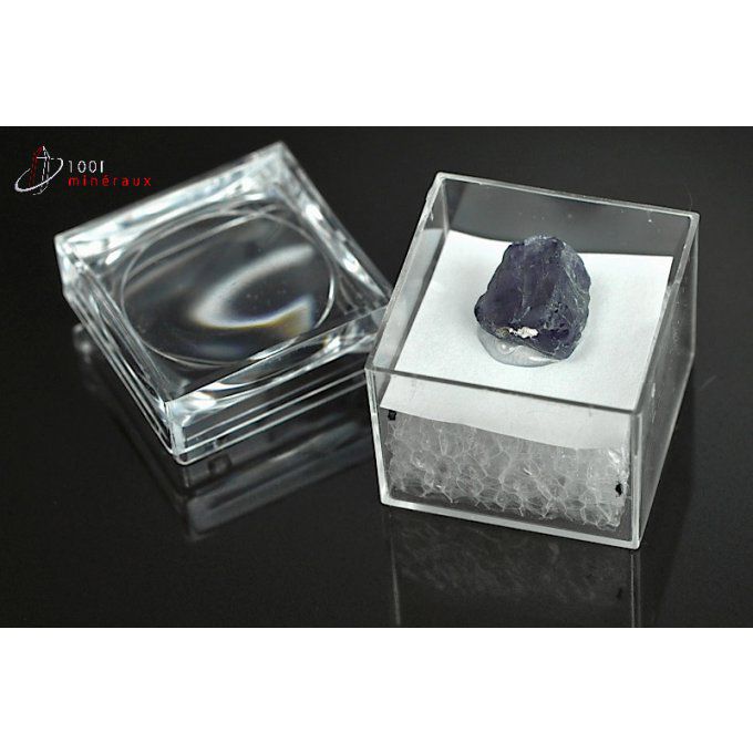 Iolite ou Cordiérite - Tanzanie - minéraux à cristaux 1 cm / 1,1g / AQ956