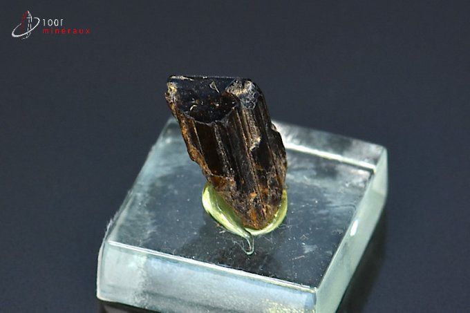 dravite-tourmaline-cristaux-mineraux