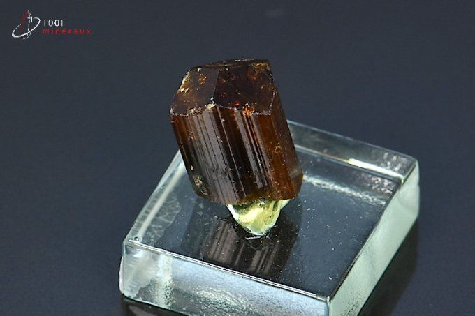 dravite-tourmaline-cristaux-mineraux