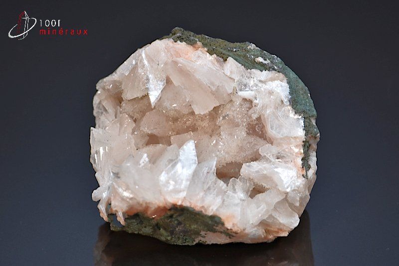 Heulandite en géode - Inde - minéraux à cristaux 5,8 cm / 124g / AR432