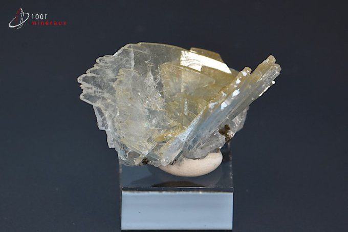 baryte-mineraux-cristaux