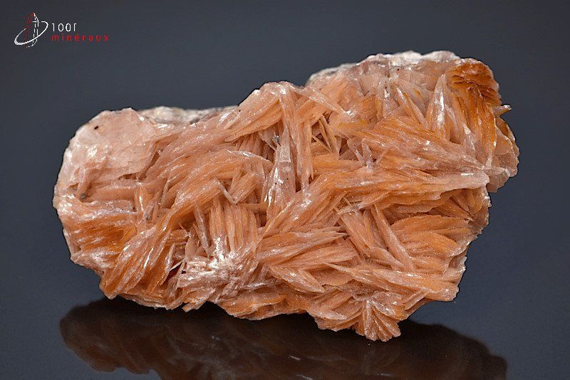 Baryte - Maroc - minéraux à cristaux 7 cm / 101g / AS310