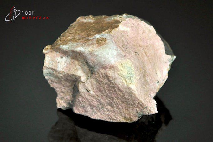 rhodonite-mineraux-cristaux