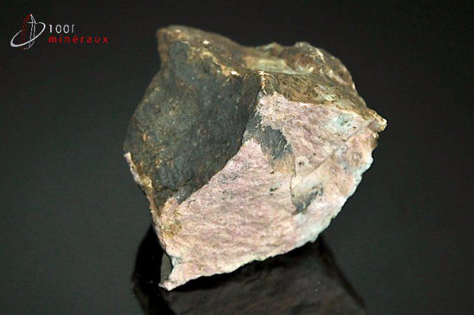 rhodonite-mineraux-cristaux