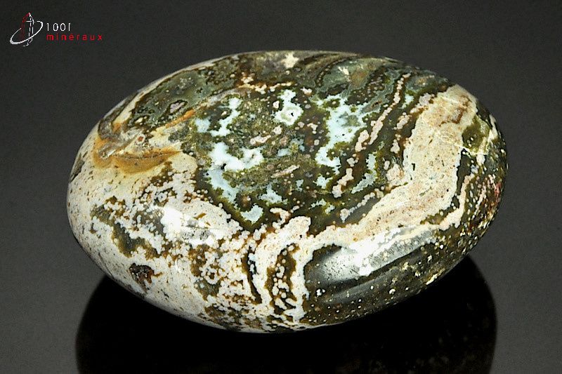 Jaspe orbiculaire galet - Madagascar - minéraux polis 6 cm / 105g / AV111