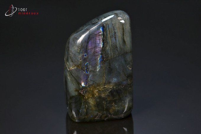 bloc de labradorite polie en forme libre