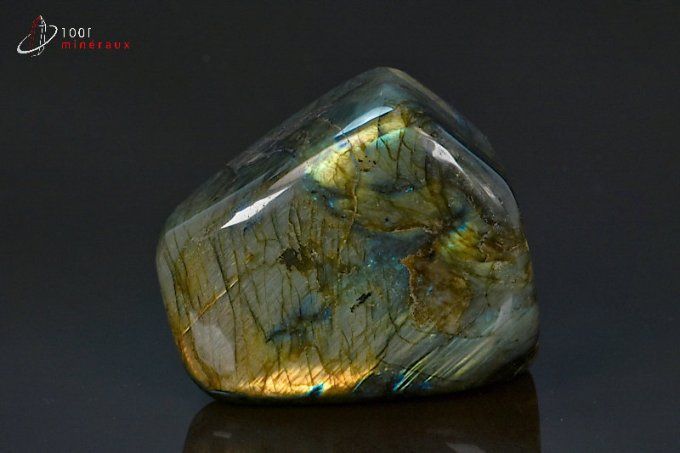 bloc de labradorite polie en forme libre