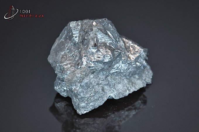 skutterudite-mineraux-cristaux