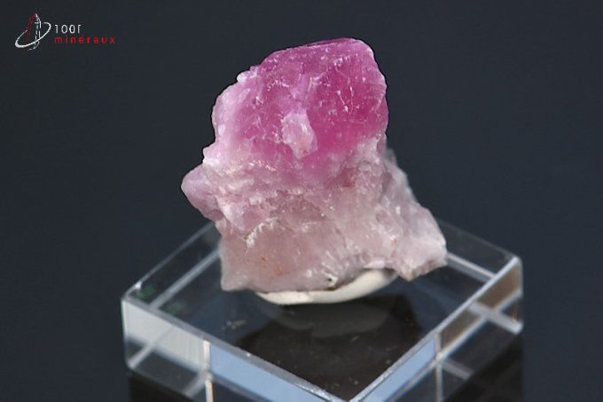 mineral cobaltocalcite rose