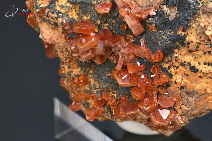 vanadinite mineraux cristaux