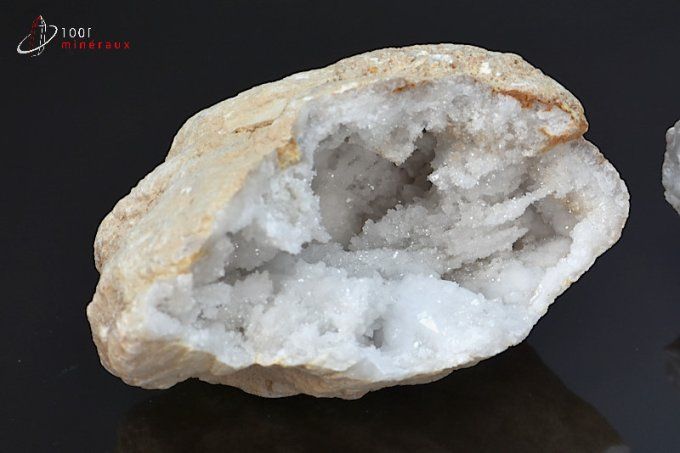 geode de quartz entiere ouverte