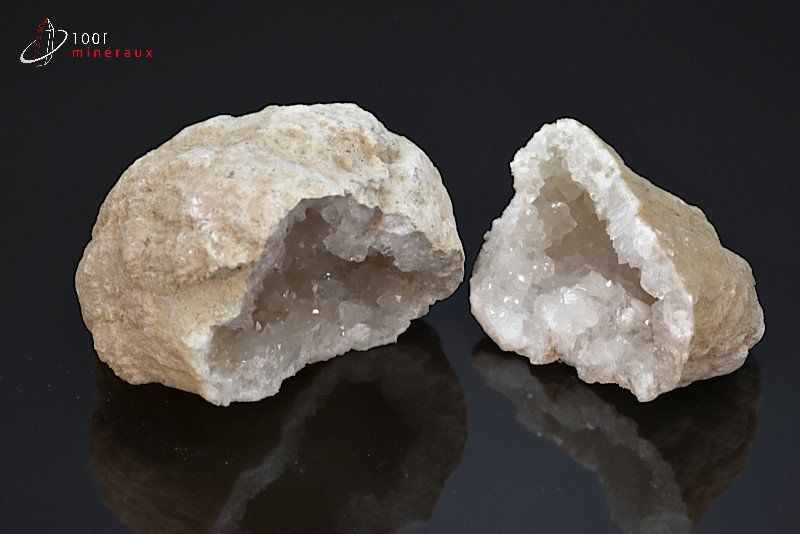 Géode de Quartz entière ouverte - Maroc - minéraux à cristaux 10,8 cm / 578g / AX185