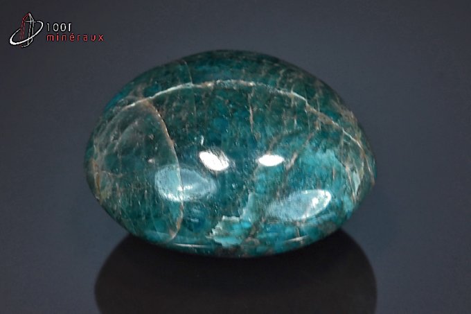 apatite-mineraux-galet