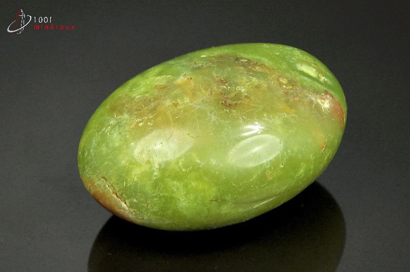 Opale verte polie galet - Madagascar - minéraux polis 5,6 cm / 72g / AX296