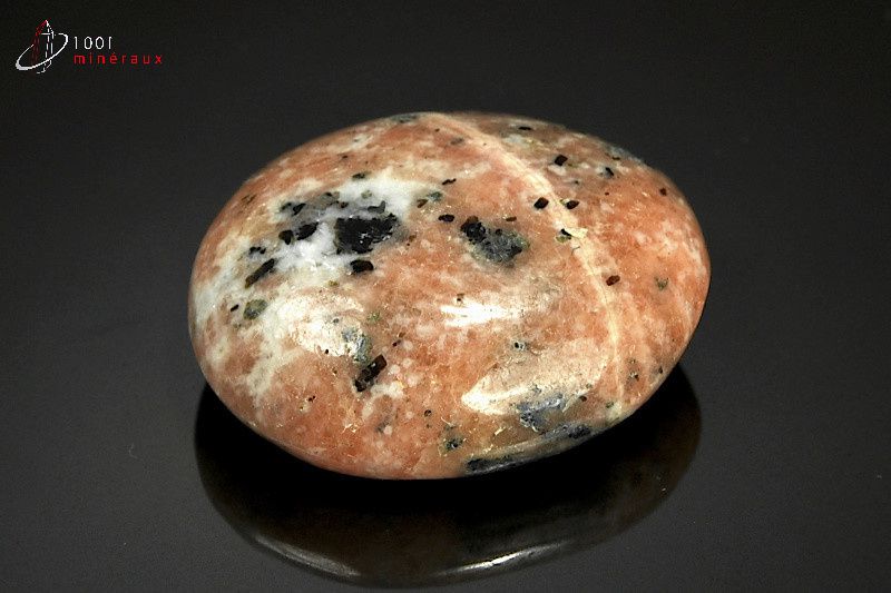 Calcite orange polie galet - Madacasgar - pierres polies 5.6 cm / 90g / AX319