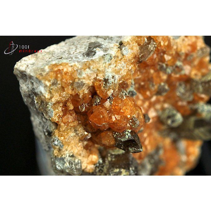 spessartite-mineraux-cristaux