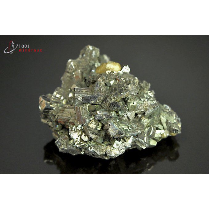 mispickel-arsenopyrite-mineraux-cristaux