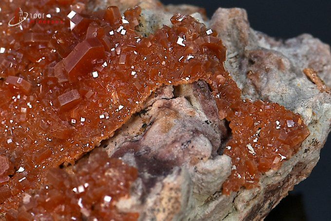 cristaux vanadinite