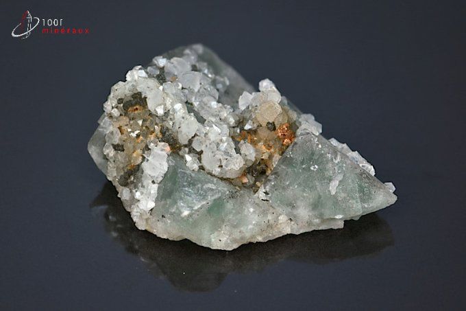 cristaux de quartz sur fluorine