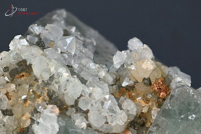 cristaux de quartz sur fluorine