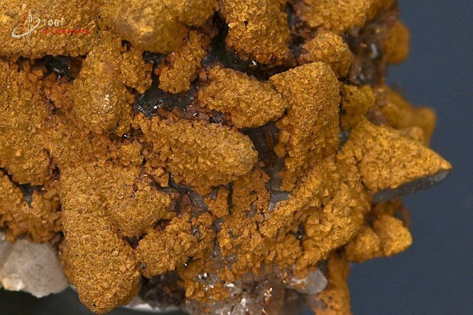 limonite sur cristaux de calcite