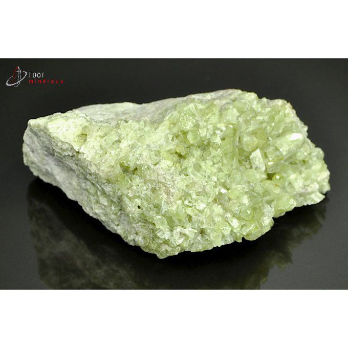 vesuvianite-mineraux-cristaux