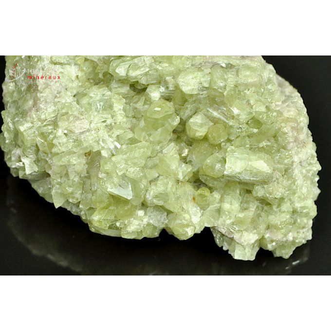 vesuvianite-mineraux-cristaux