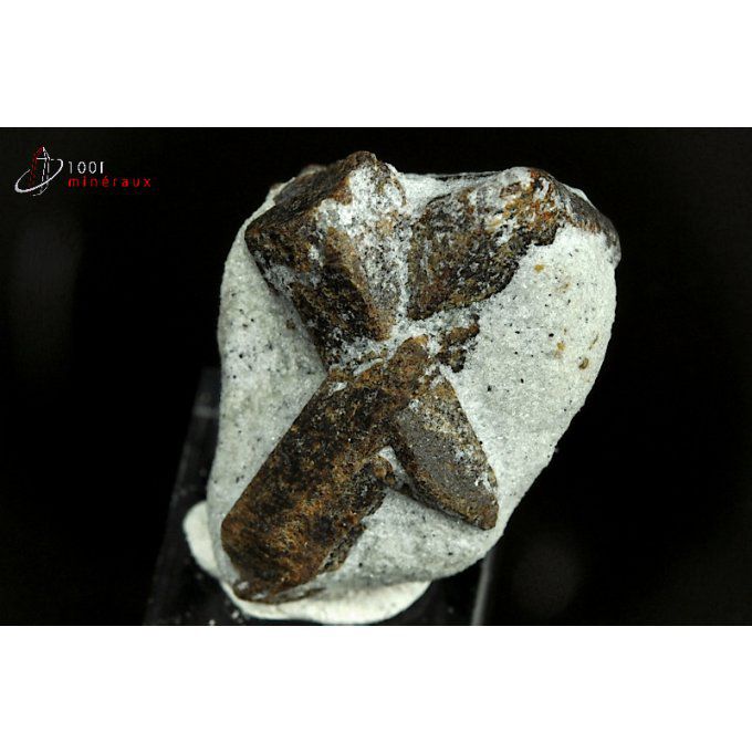 staurotide-cristaux-mineraux