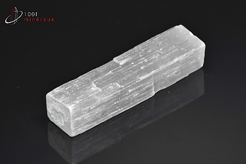 Gypse fibreux ou Sélénite - Maroc - Minéraux bruts 6,3 cm / 25 g / AY105
