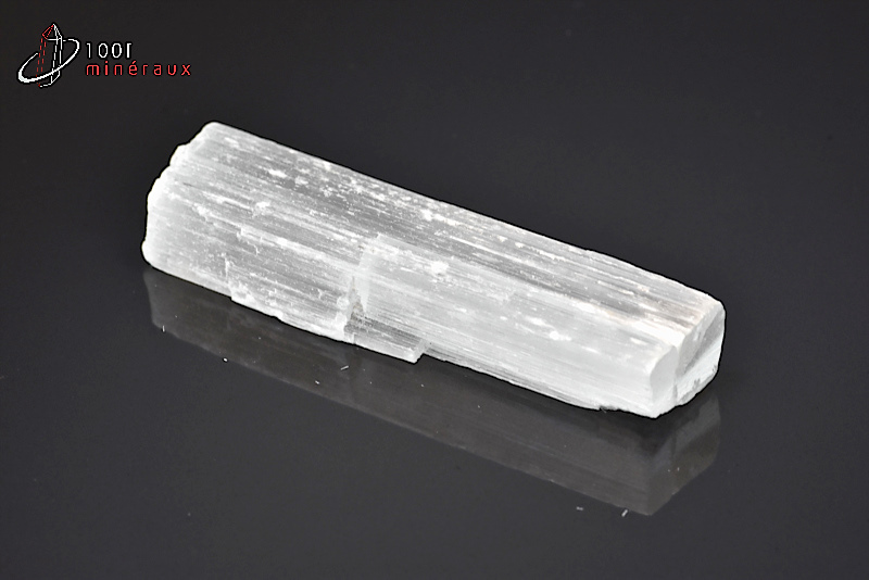 Gypse fibreux ou Sélénite - Maroc - Minéraux bruts 6,8 cm / 23 g / AY108