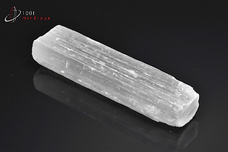 Gypse fibreux ou Sélénite - Maroc - Minéraux bruts 7,1 cm / 28 g / AY111