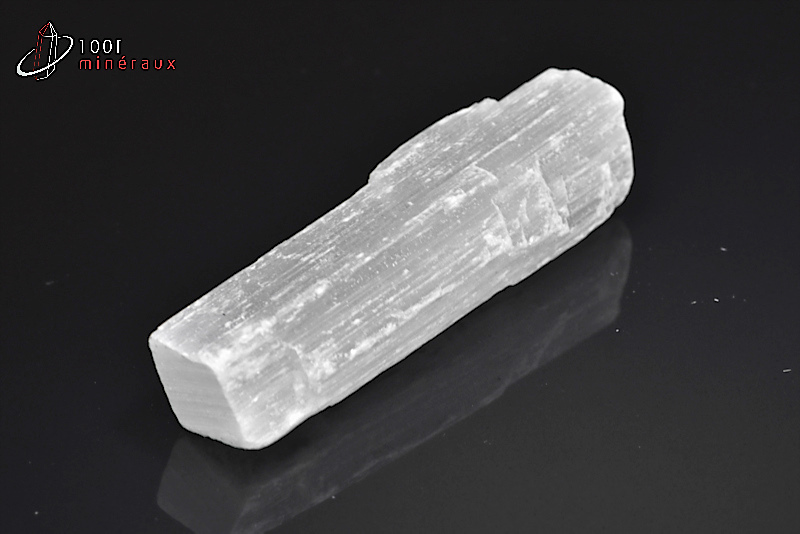 Gypse fibreux ou Sélénite - Maroc - Minéraux bruts 6,4 cm / 25 g / AY112