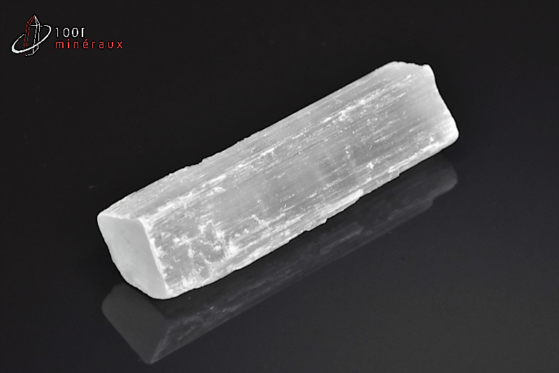 Gypse fibreux ou Sélénite - Maroc - Minéraux bruts 6,1 cm / 22 g / AY113