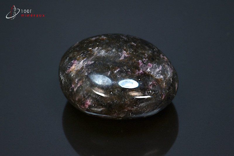 Rhodonite polie - Madagascar - minéraux polis 4,7 cm / 77g / AY297