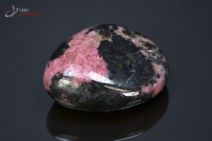 pierre polie de rhodonite