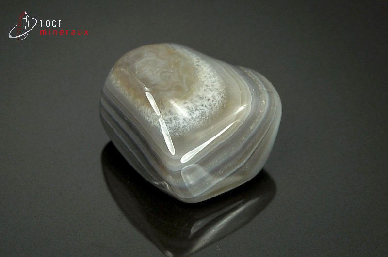Agate zonée polie - Botswana - pierres polies 2,9cm / 23g / AY333