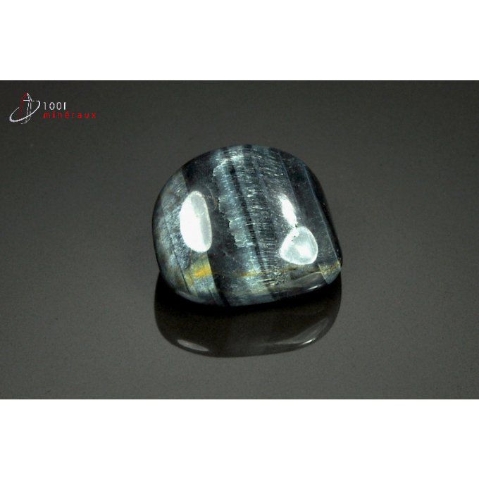oeil-faucon-pierres