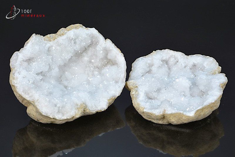 Géode de Quartz entière ouverte - Maroc - minéraux à cristaux 12,2 cm / 935g / AY738