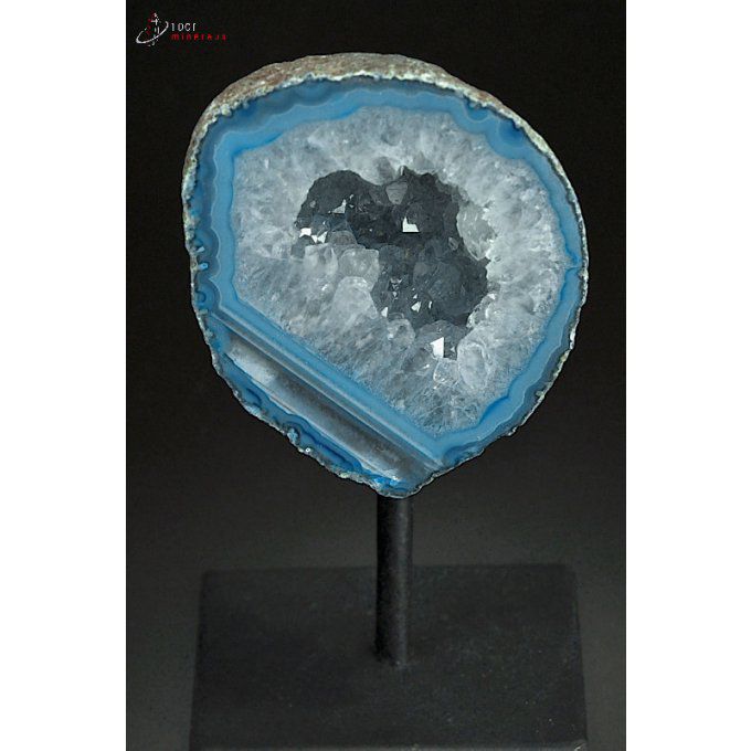 geode-agate-mineraux-cristaux