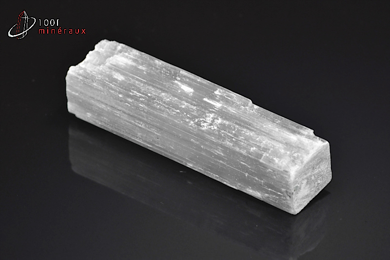 Gypse fibreux ou Sélénite - Maroc - Minéraux bruts 6,3 cm / 30 g / AY96