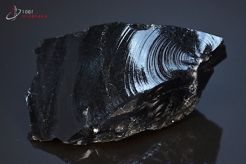Obsidienne noire - Chine - minéraux bruts 8 cm / 122g / AZ212