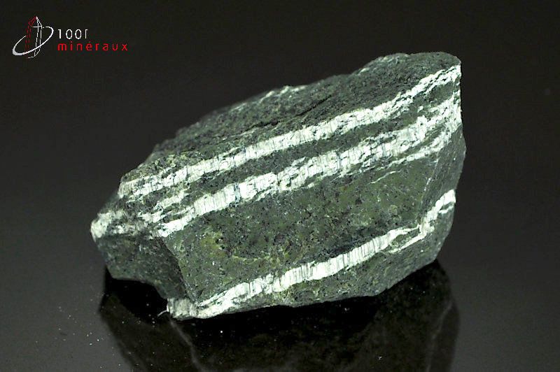 Serpentine brute - Brésil - minéraux bruts 6cm / 89g / AZ555